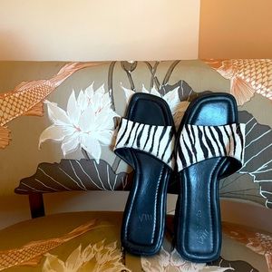 Vintage UniSa Zebra Print Sandals